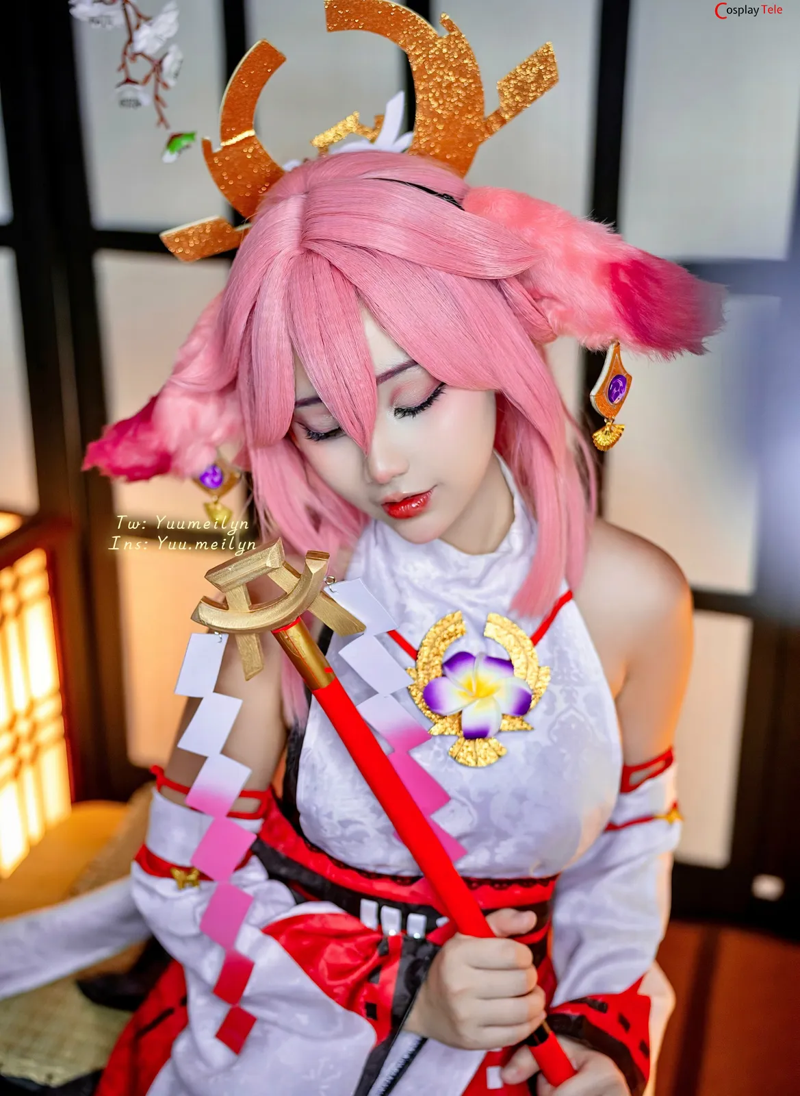 Meiilyn (yuumeilyn) cosplay Yae Miko – Genshin Impact