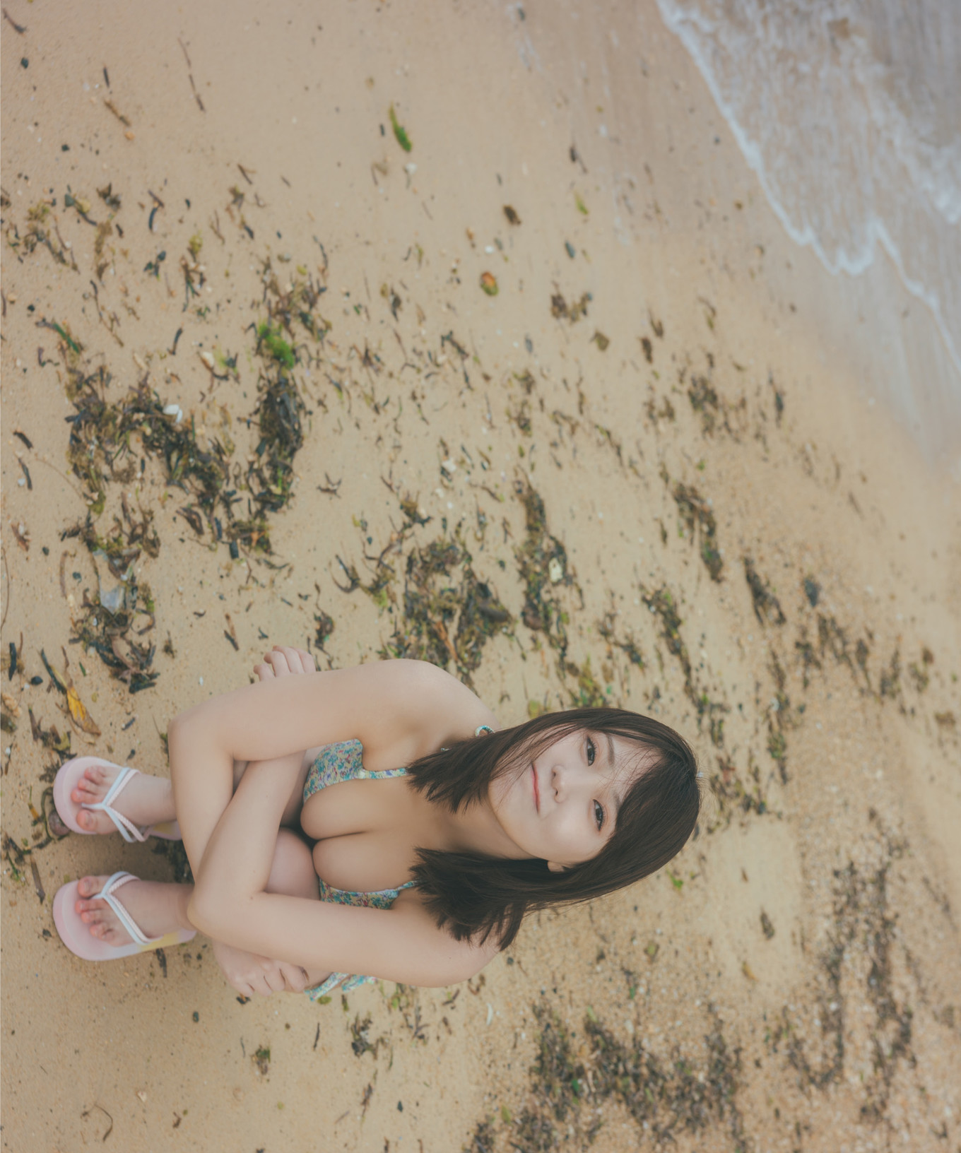 Miku Tanaka 田中美久, 周プレ Photo Book 「キミの街まで」 Set.02