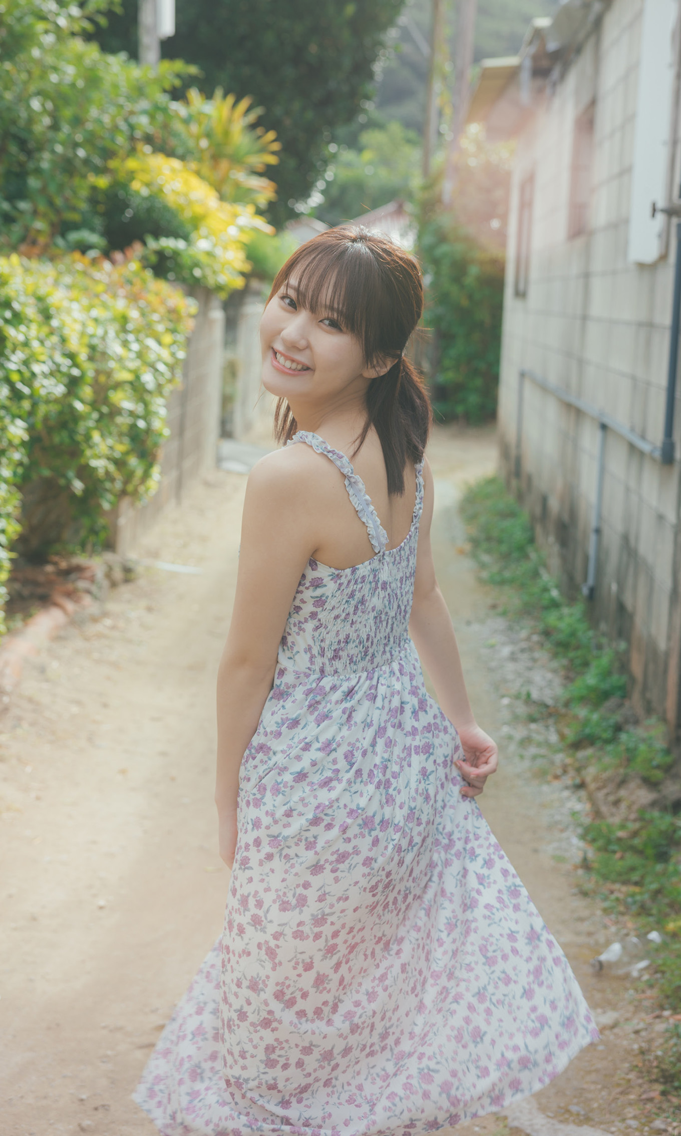 Miku Tanaka 田中美久, 周プレ Photo Book 「キミの街まで」 Set.03