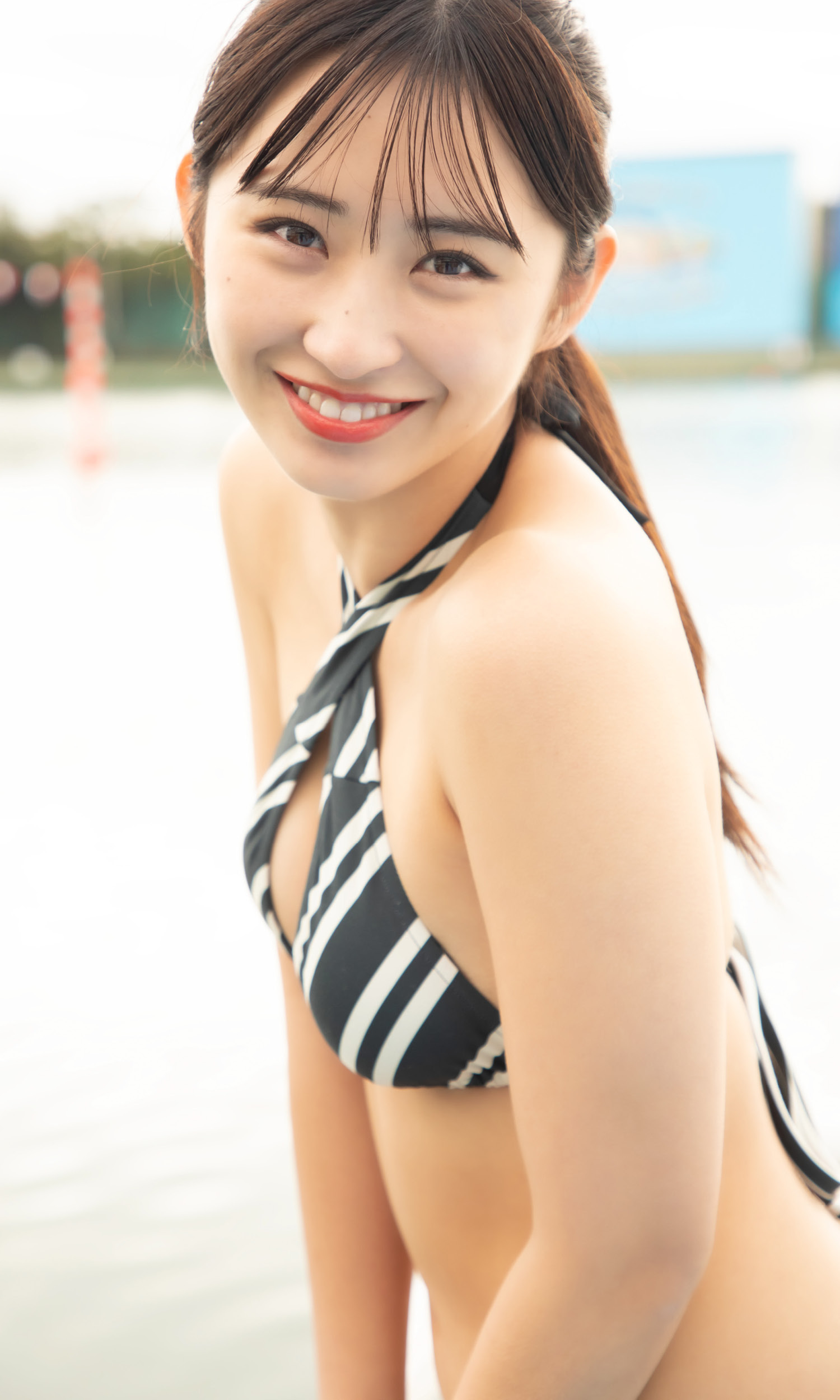 [Photobook] 2025.02.03 【デジタル限定】松本日向写真集「风を切れ！」 (周プレ PHOTO BOOK)