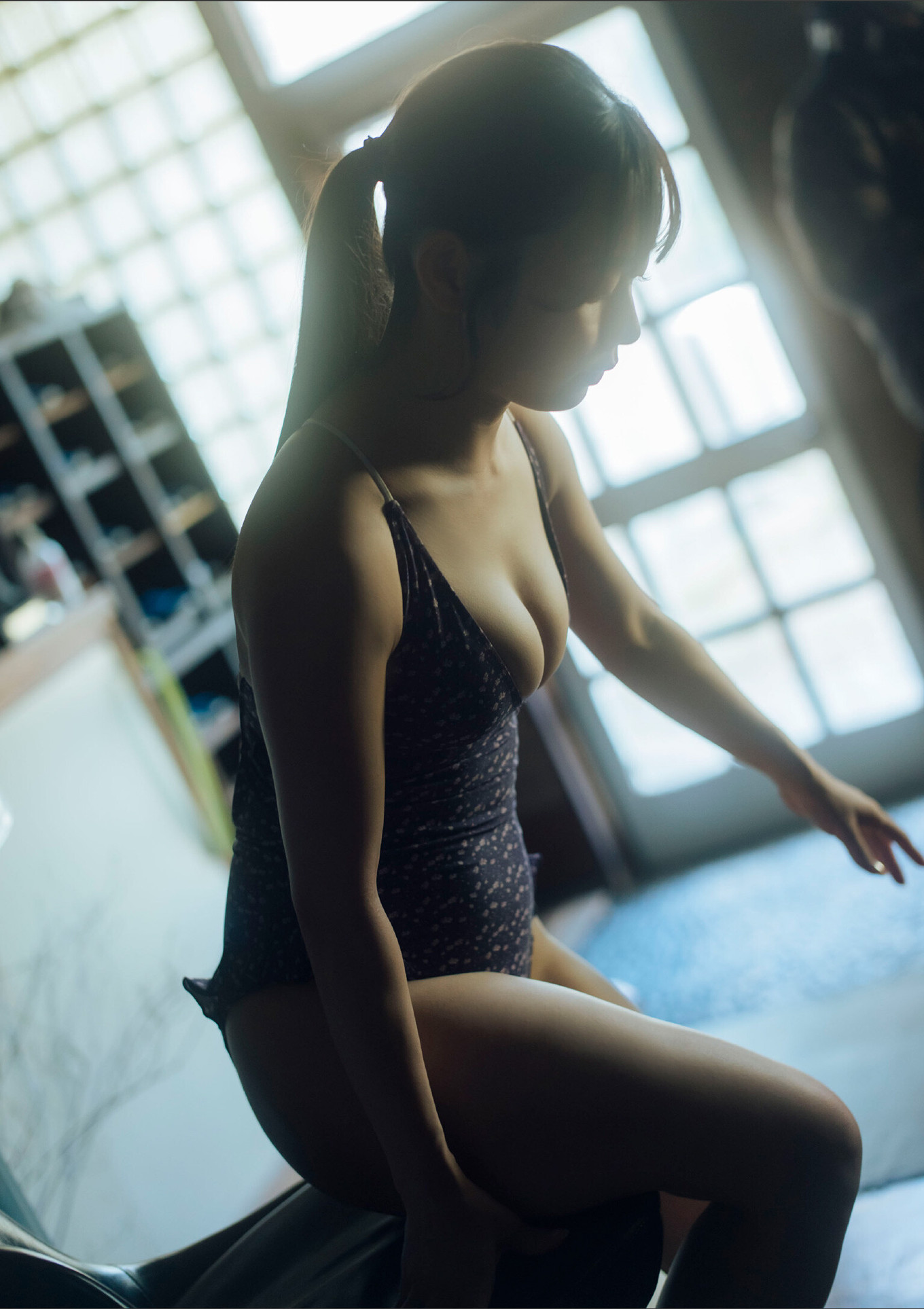 Saeko Kondo 近藤沙瑛子, STRiKE! デジタル写真集 「さえこと旅をしてみた。」 Set.01