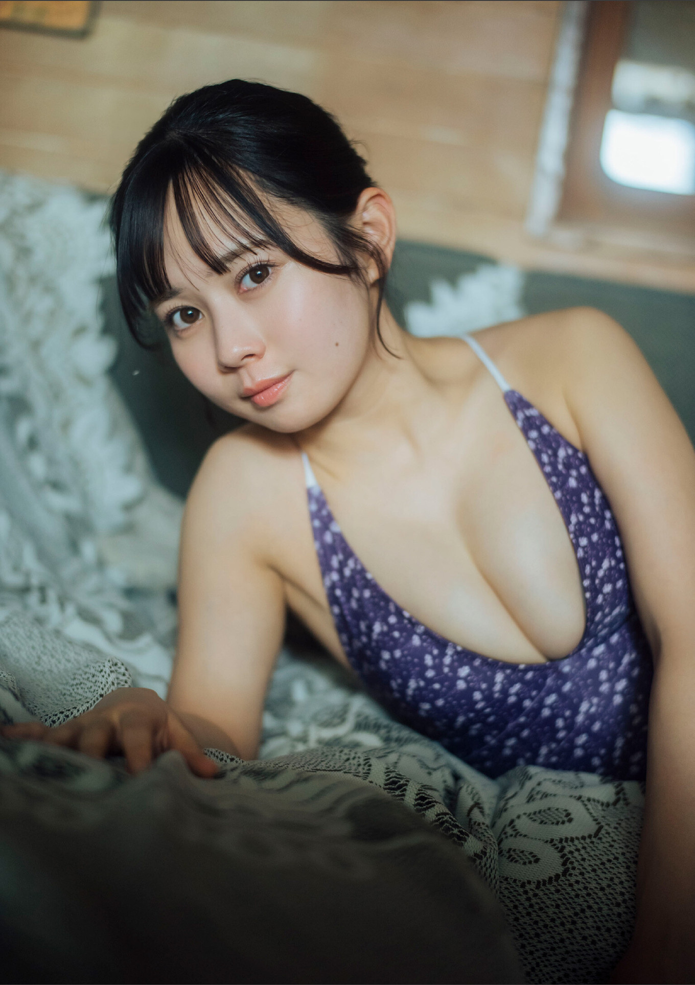 Saeko Kondo 近藤沙瑛子, STRiKE! デジタル写真集 「さえこと旅をしてみた。」 Set.01