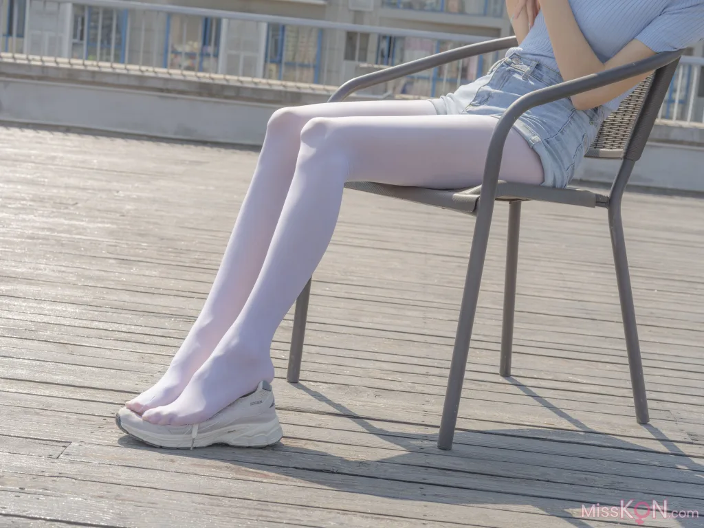[森萝财团写真] 媛媛 试拍 15D超薄白丝