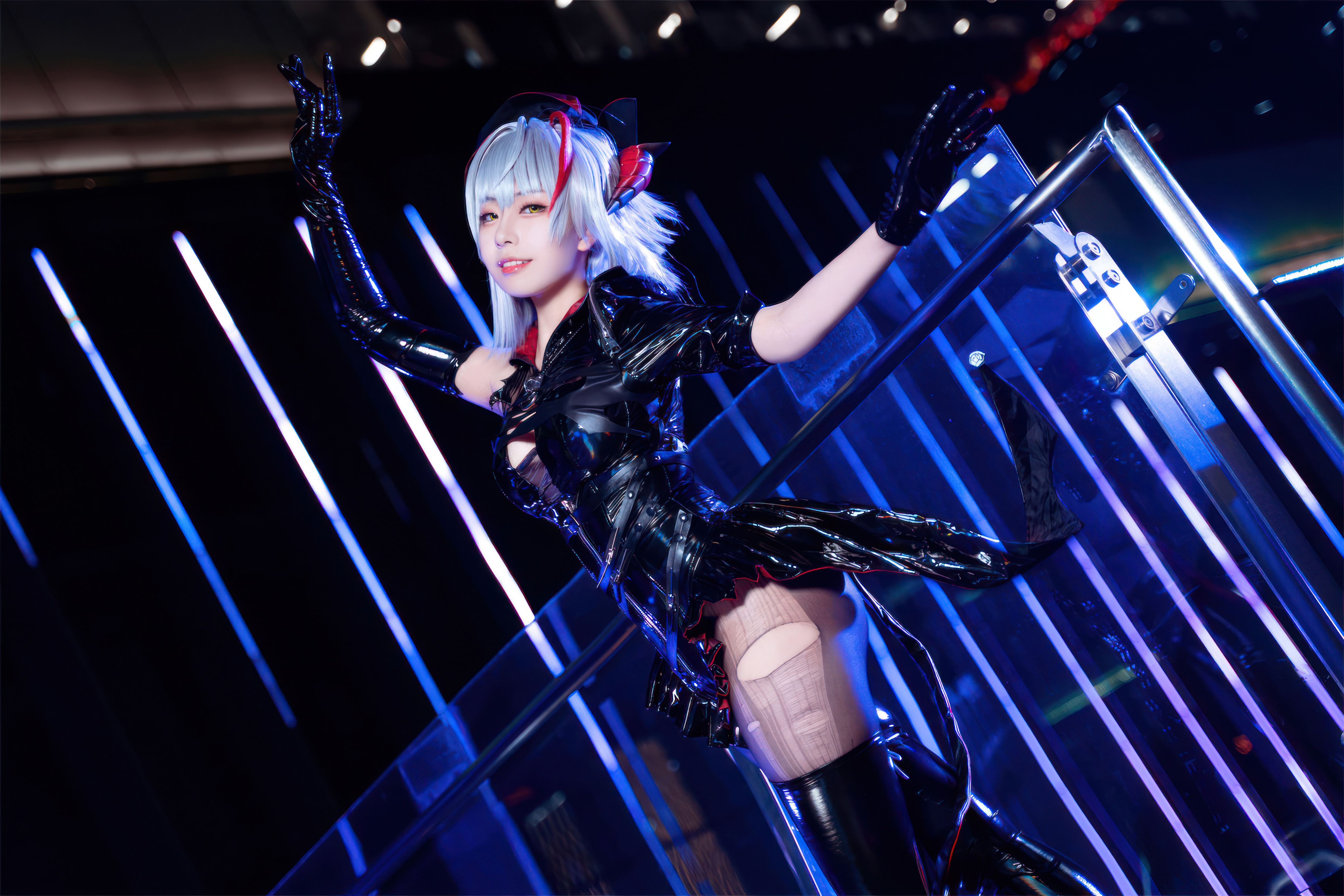 [Cosplay] 虎森森 - 明日方舟 W 怪盗
