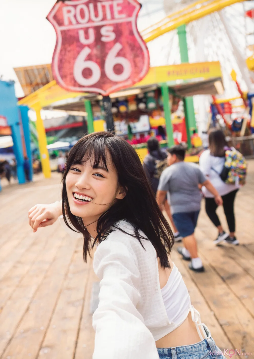 Mizuki Yamashita (山下美月)_ 乃木坂46 – 2nd写真集「ヒロイン」