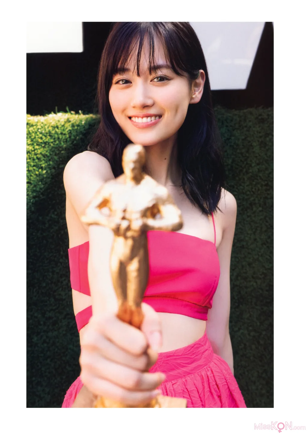 Mizuki Yamashita (山下美月)_ 乃木坂46 – 2nd写真集「ヒロイン」