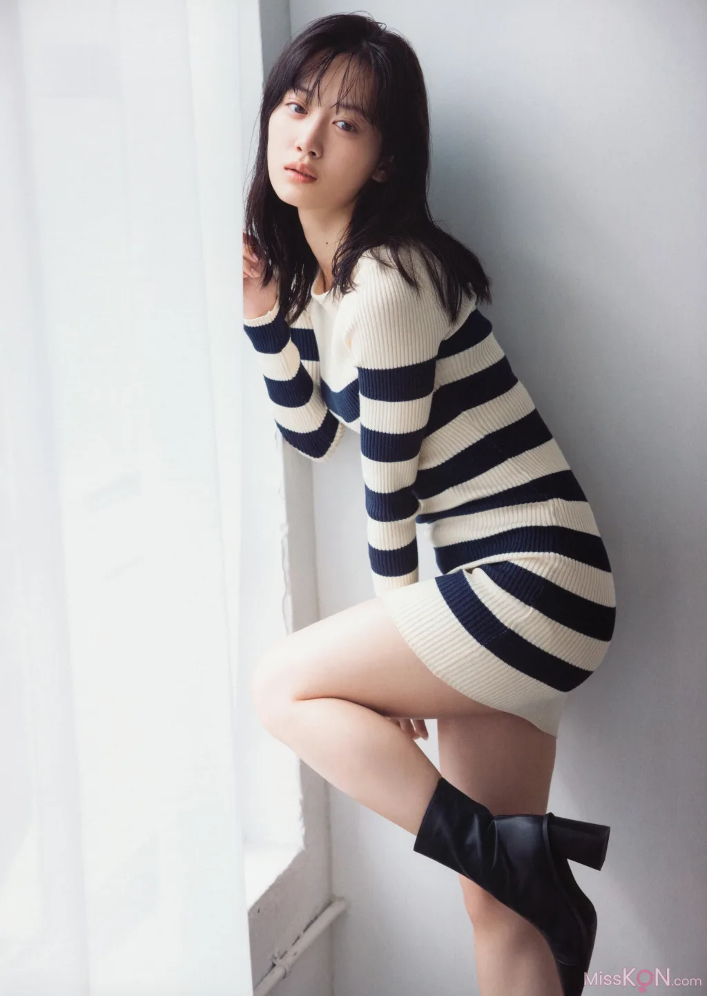 Mizuki Yamashita (山下美月)_ 乃木坂46 – 2nd写真集「ヒロイン」