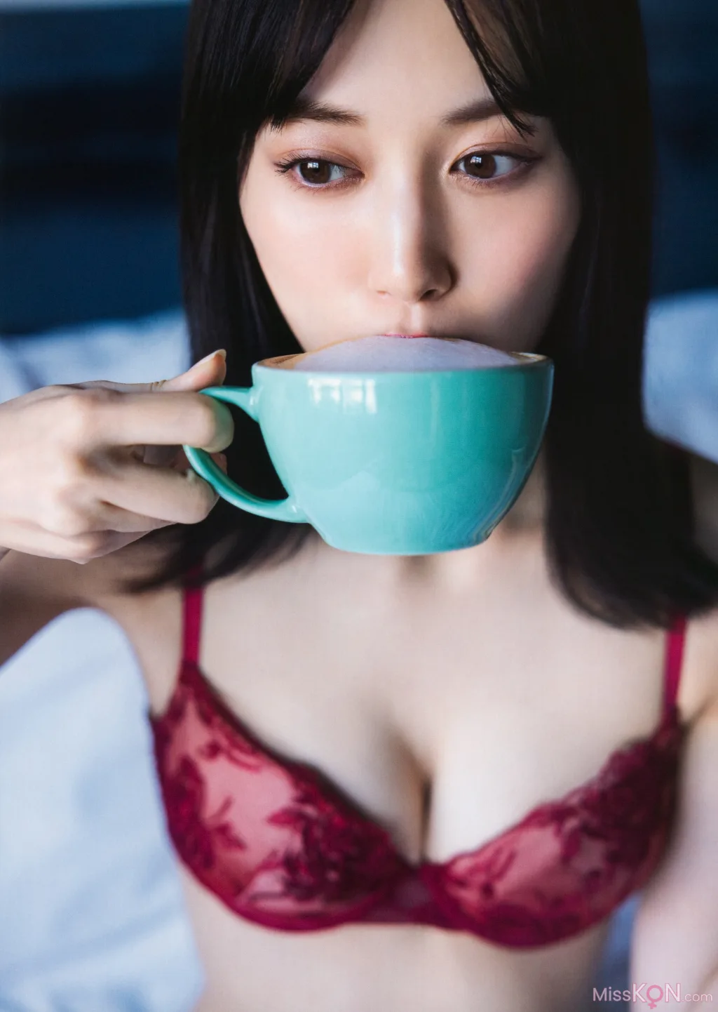 Mizuki Yamashita (山下美月)_ 乃木坂46 – 2nd写真集「ヒロイン」