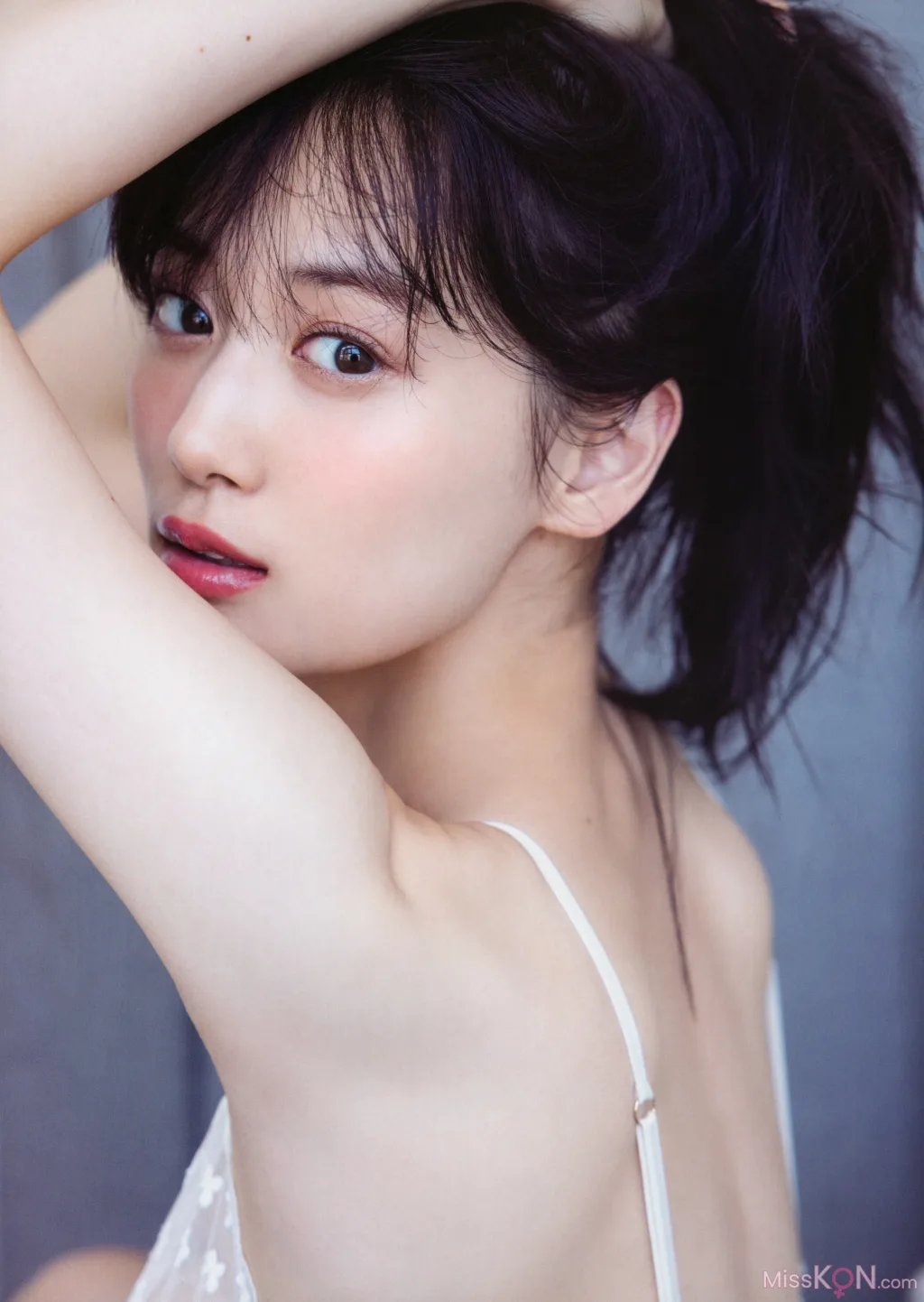 Mizuki Yamashita (山下美月)_ 乃木坂46 – 2nd写真集「ヒロイン」