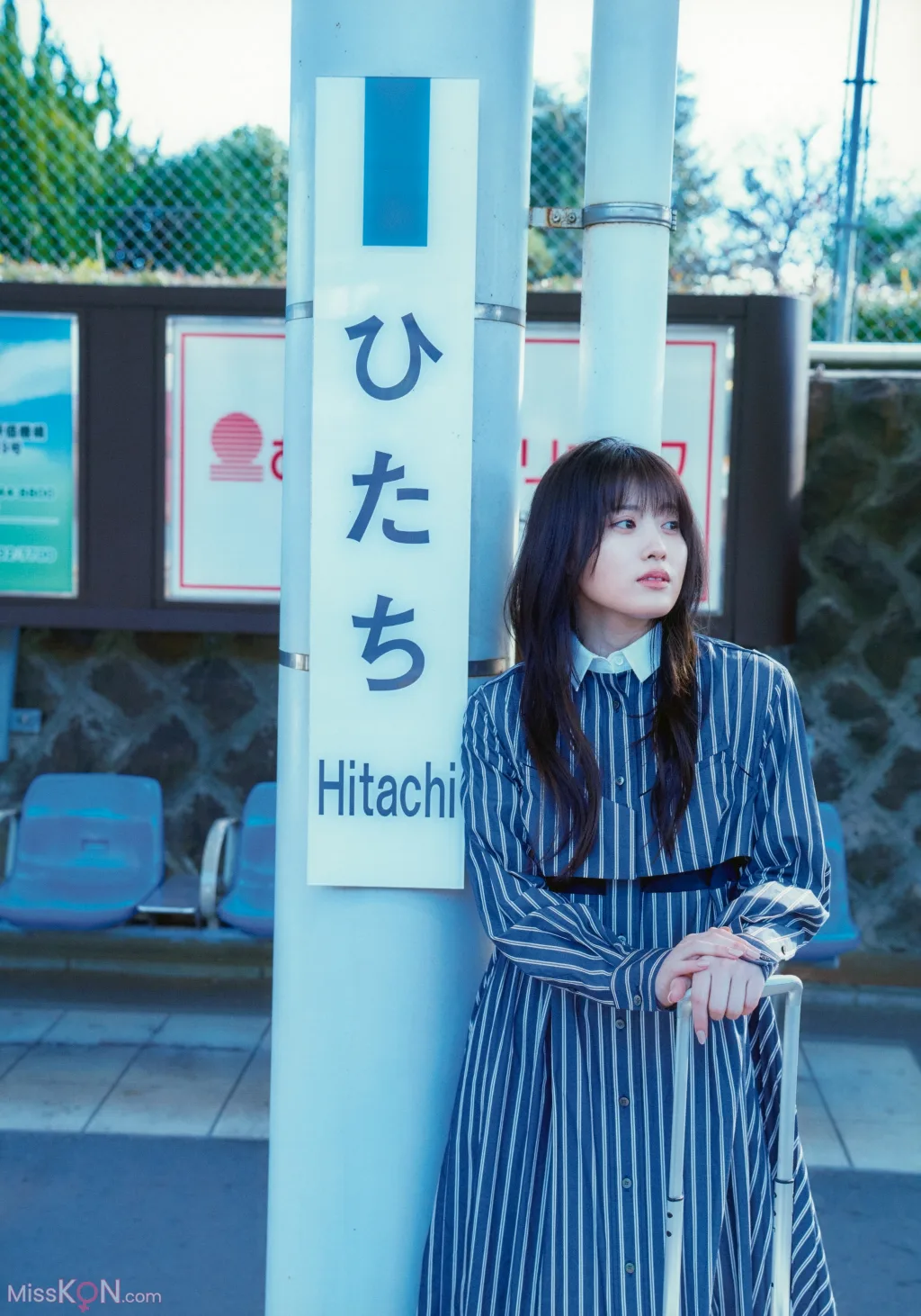 Rin Okabe (冈部麟)_ ファースト写真集「エスカルゴ」