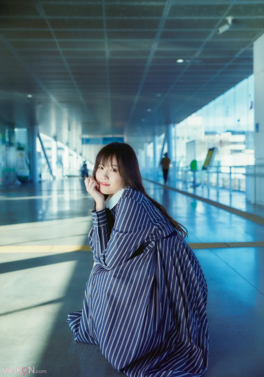 Rin Okabe (冈部麟)_ ファースト写真集「エスカルゴ」
