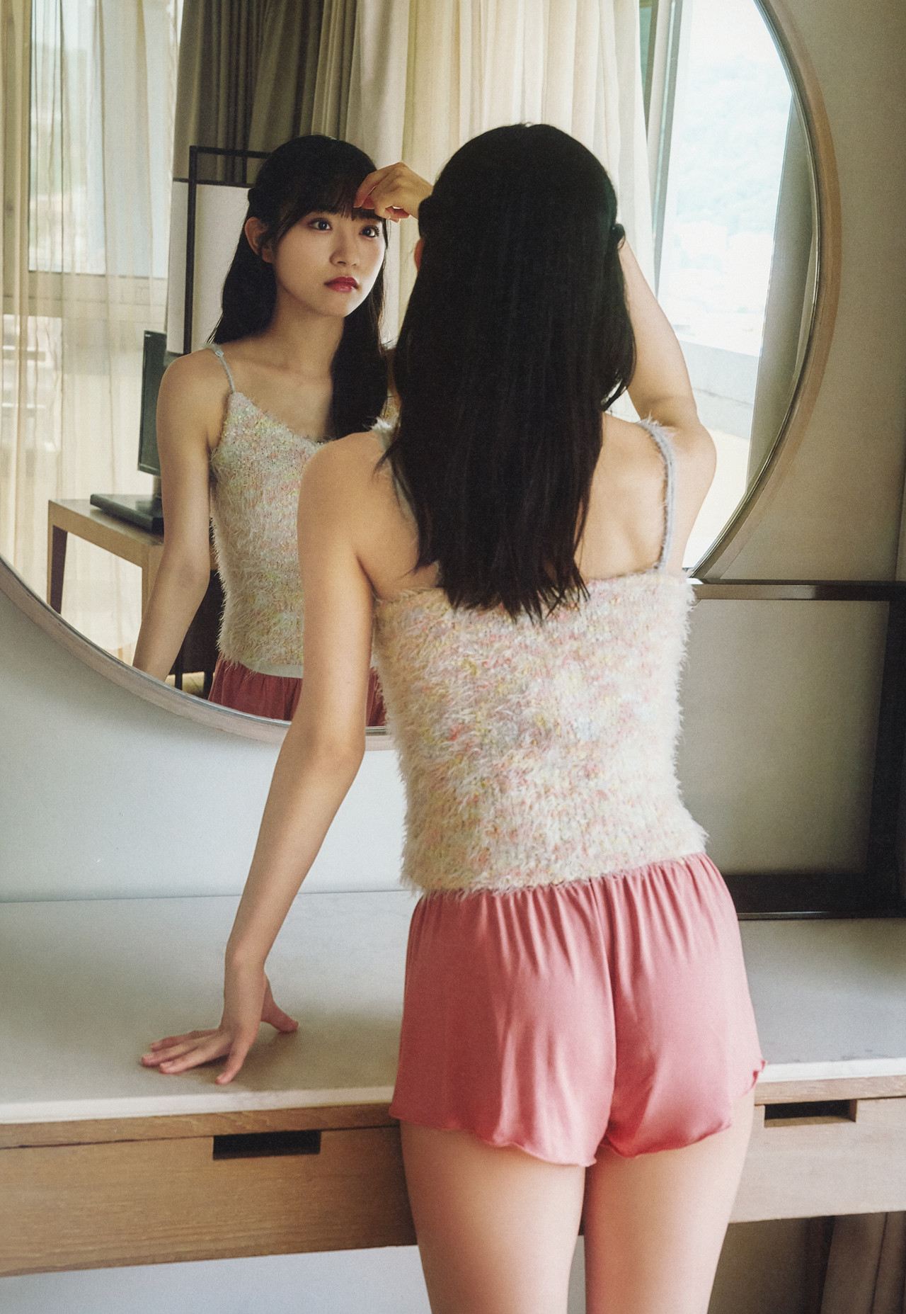 Mizuki Yamauchi 山内瑞葵, 1st写真集 「好きになる予感」 Set.02