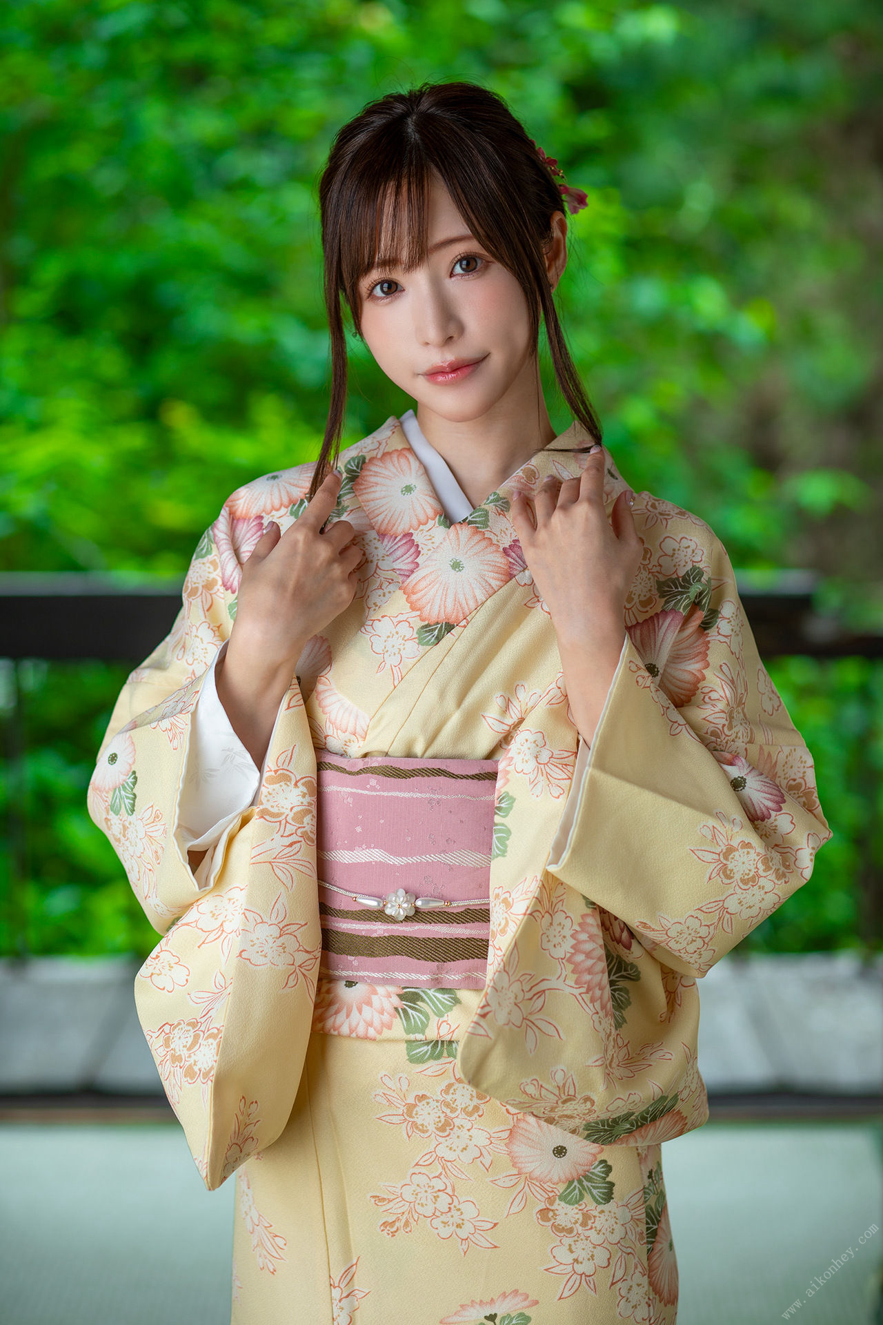 [Weekly Taishu Photobook] Moe Amatsuka 天使もえ - NUDE： 11