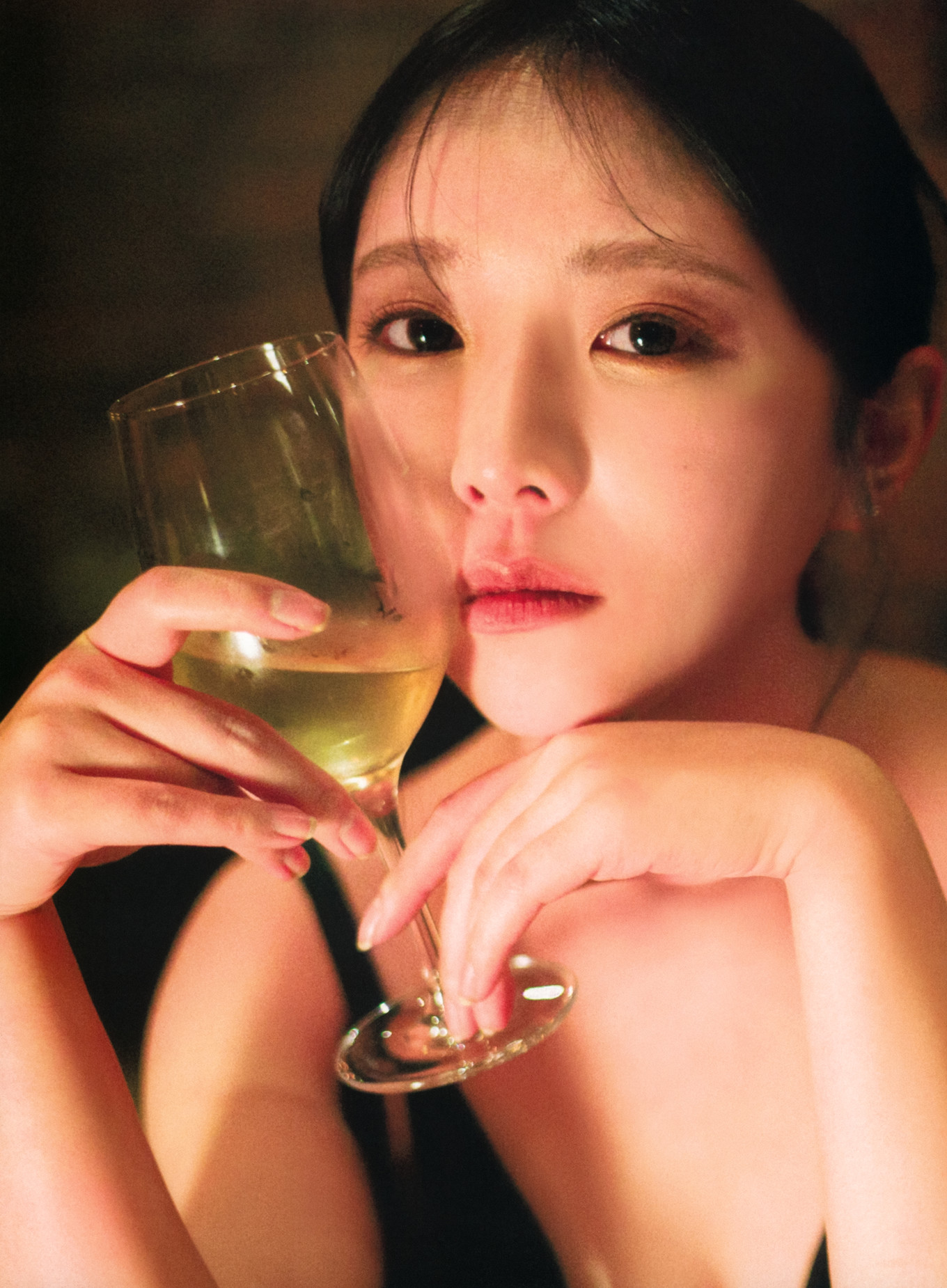 Yuki Yoda 与田佑希, 3rd写真集 「ヨーダ」 Set.01