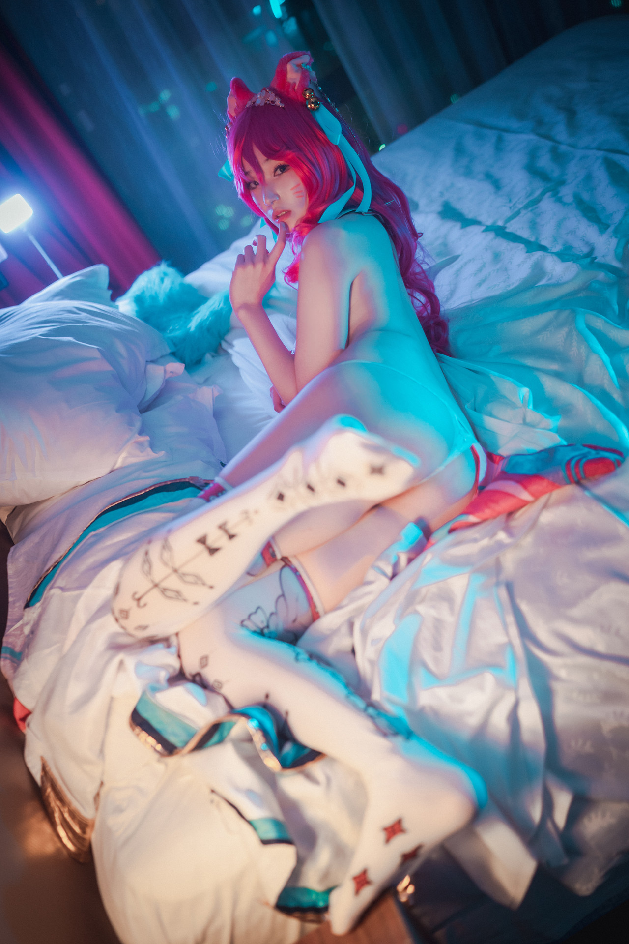 Bambi 밤비, DJAWA ‘Spirit Blossom Ahri’ Set.03