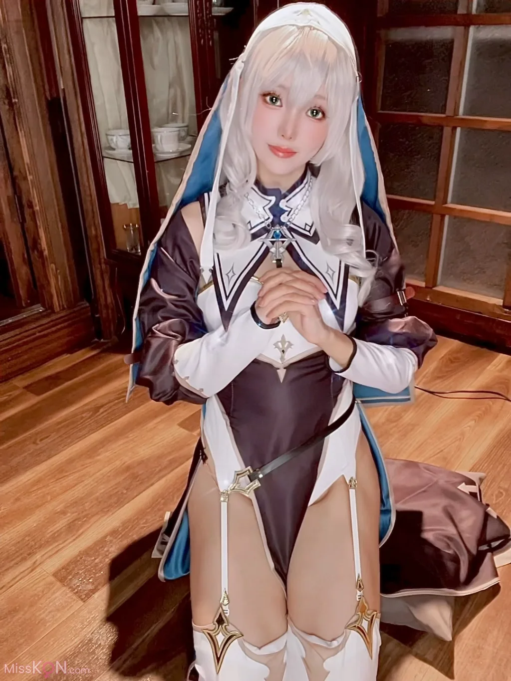 Coser@Ely_eee (ElyEE子)_ Shirogane noel~Nun