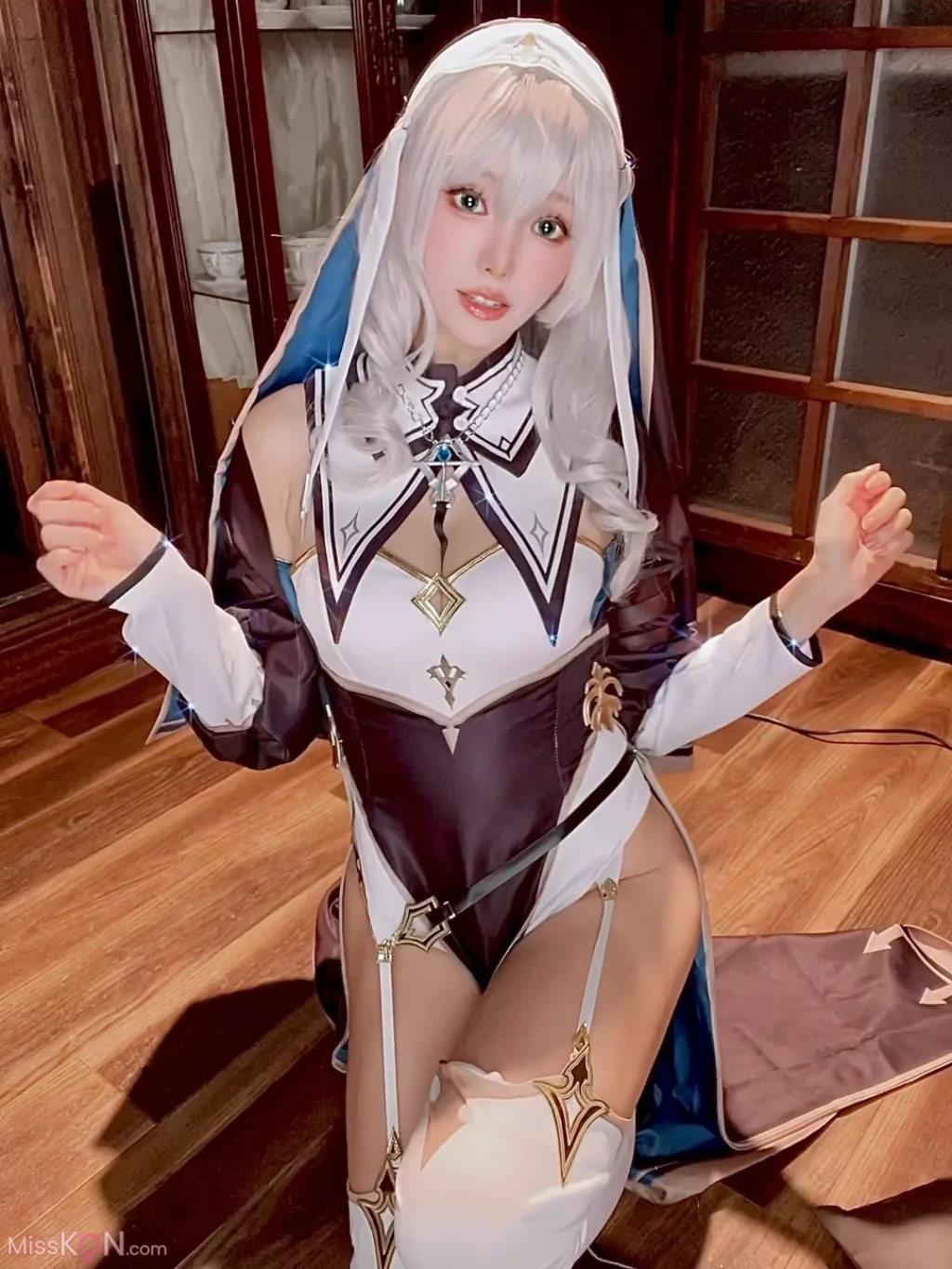Coser@Ely_eee (ElyEE子)_ Shirogane noel~Nun