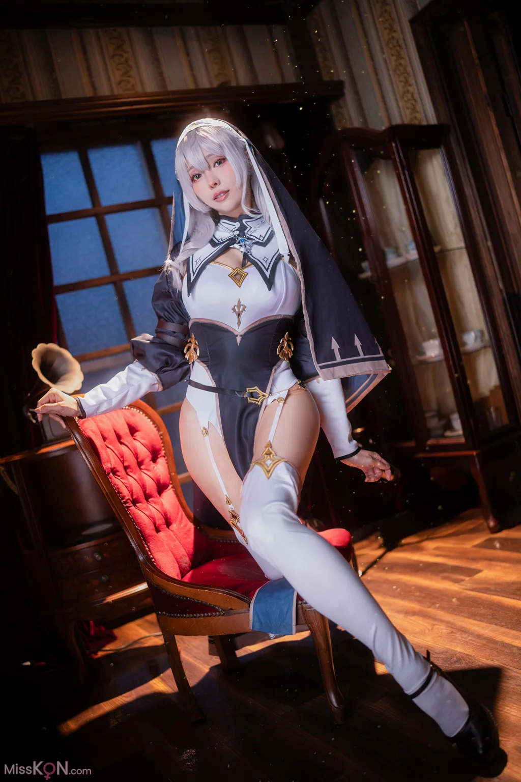 Coser@Ely_eee (ElyEE子)_ Shirogane noel~Nun