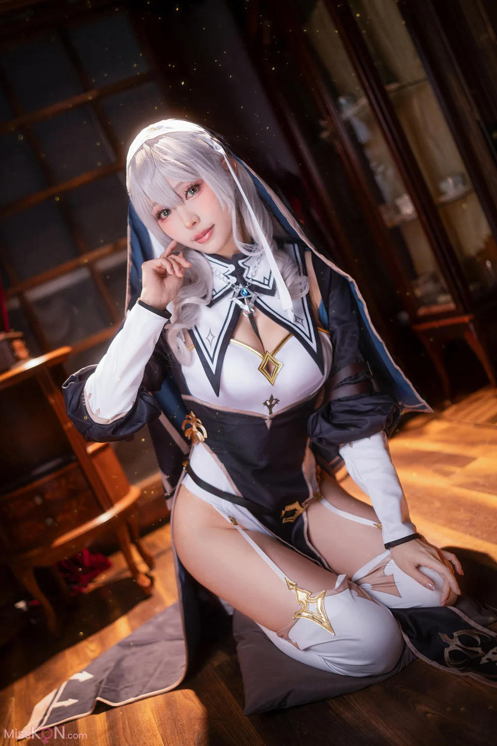 Coser@Ely_eee (ElyEE子)_ Shirogane noel~Nun