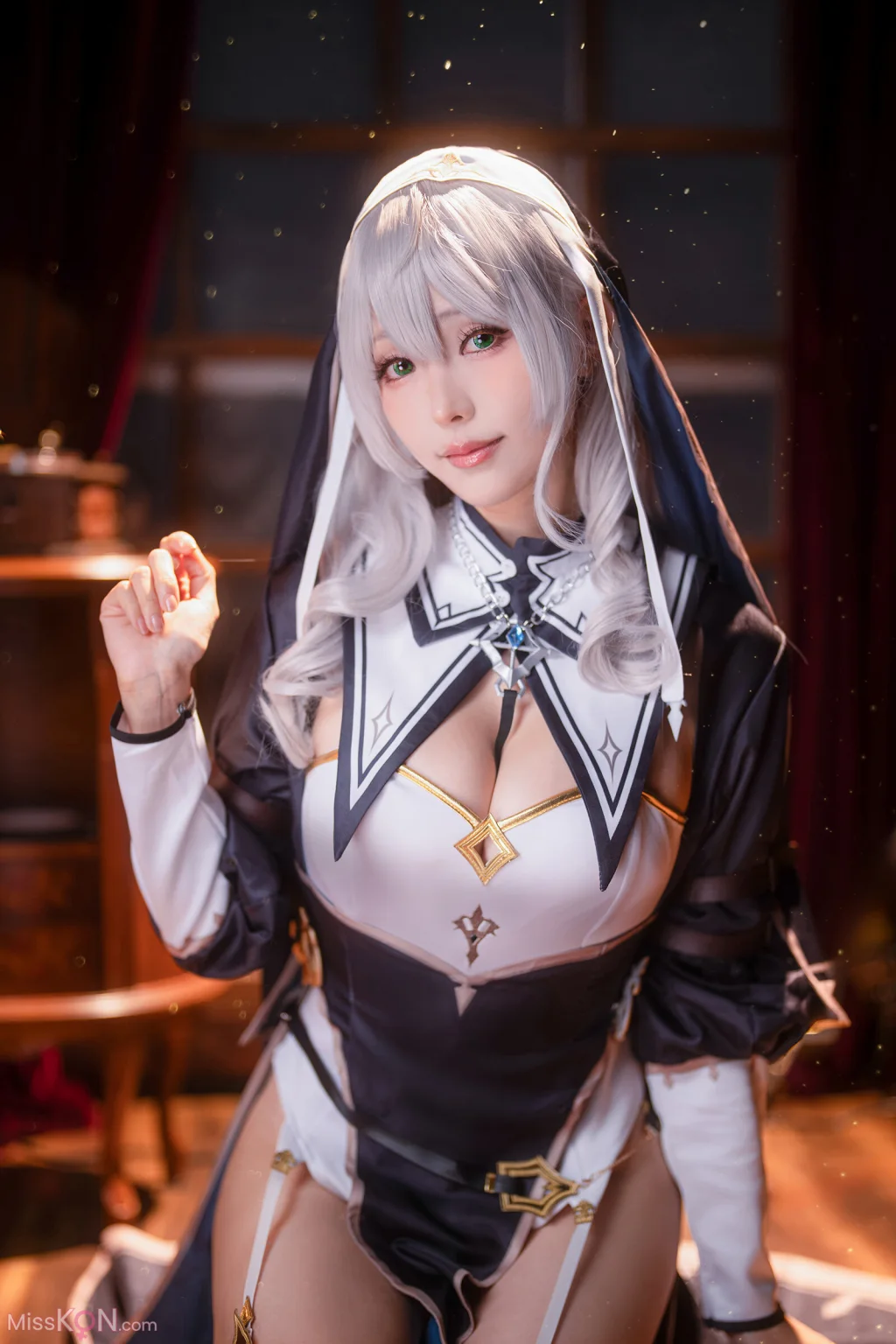 Coser@Ely_eee (ElyEE子)_ Shirogane noel~Nun