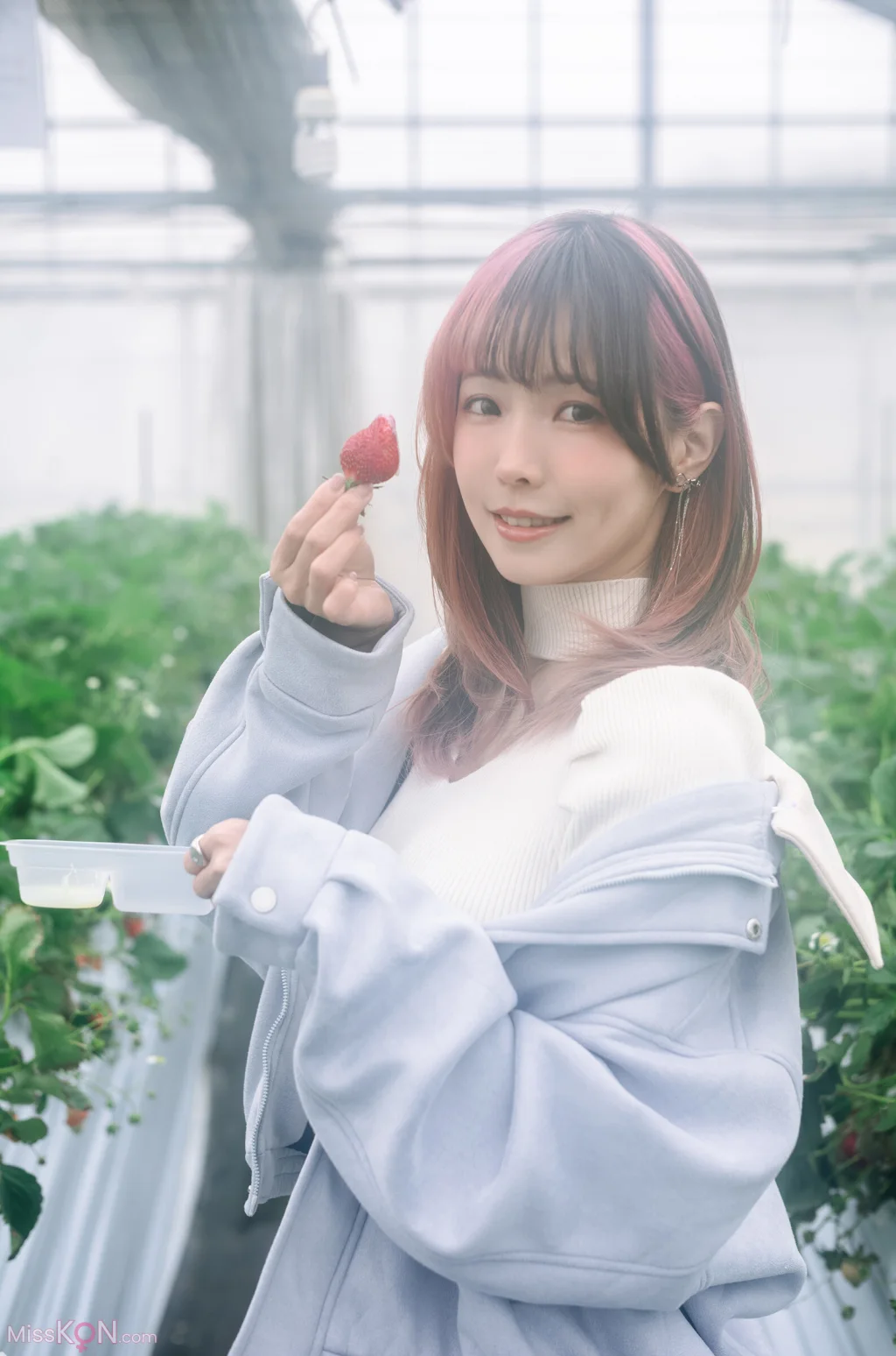 Coser@Ely_eee (ElyEE子)_ Strawberry Picking Date