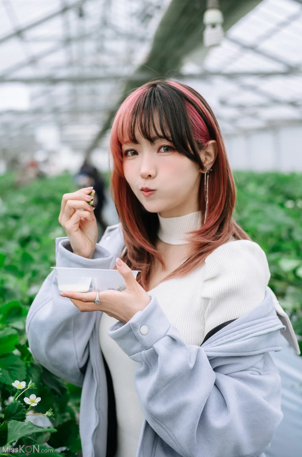 Coser@Ely_eee (ElyEE子)_ Strawberry Picking Date