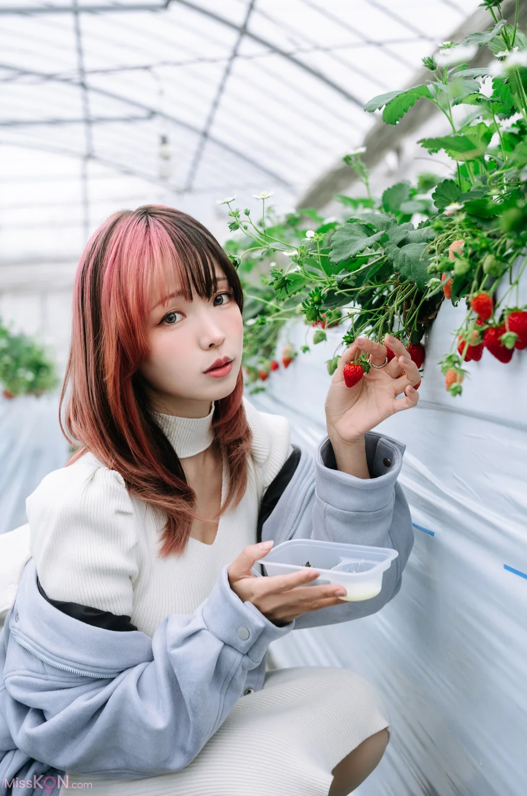 Coser@Ely_eee (ElyEE子)_ Strawberry Picking Date