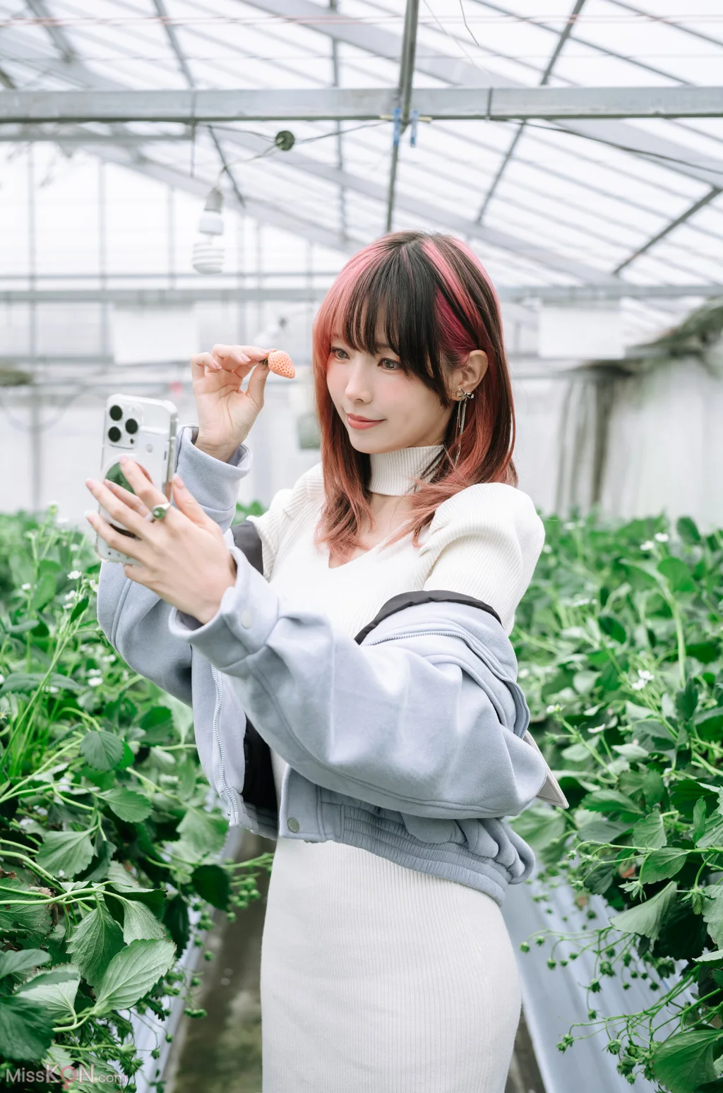 Coser@Ely_eee (ElyEE子)_ Strawberry Picking Date