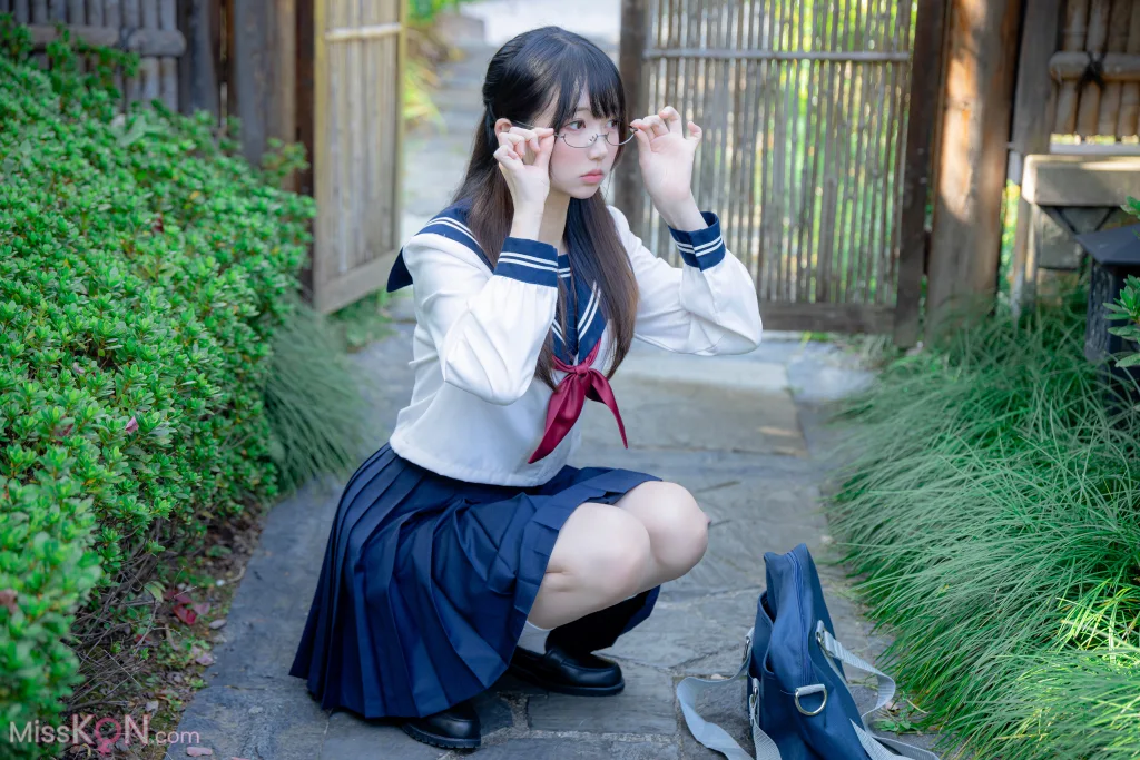 Coser@NAGISA魔物喵_ 真面目な委員長