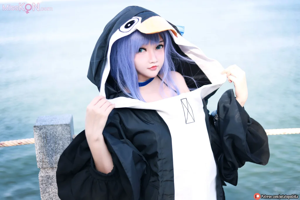 Coser@Potato Godzilla_ 泳装 Meltryllis