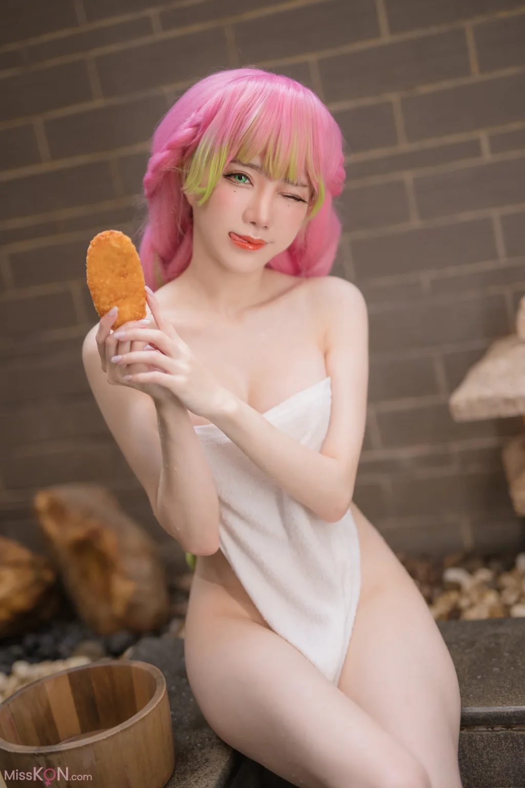 Coser@Sally多啦雪 (Sally Dorasnow)_ Mitsuri Kanroji Onsen