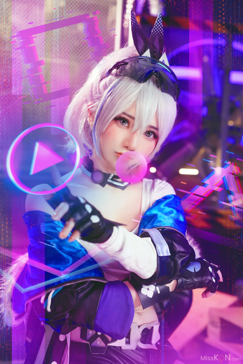 Coser@Sally多啦雪 (Sally Dorasnow)_ Silver Wolf
