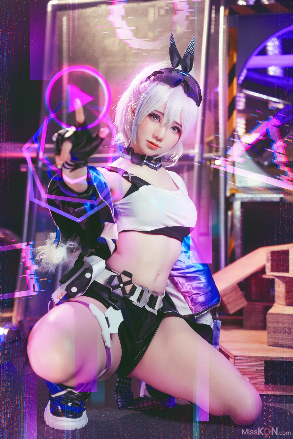 Coser@Sally多啦雪 (Sally Dorasnow)_ Silver Wolf