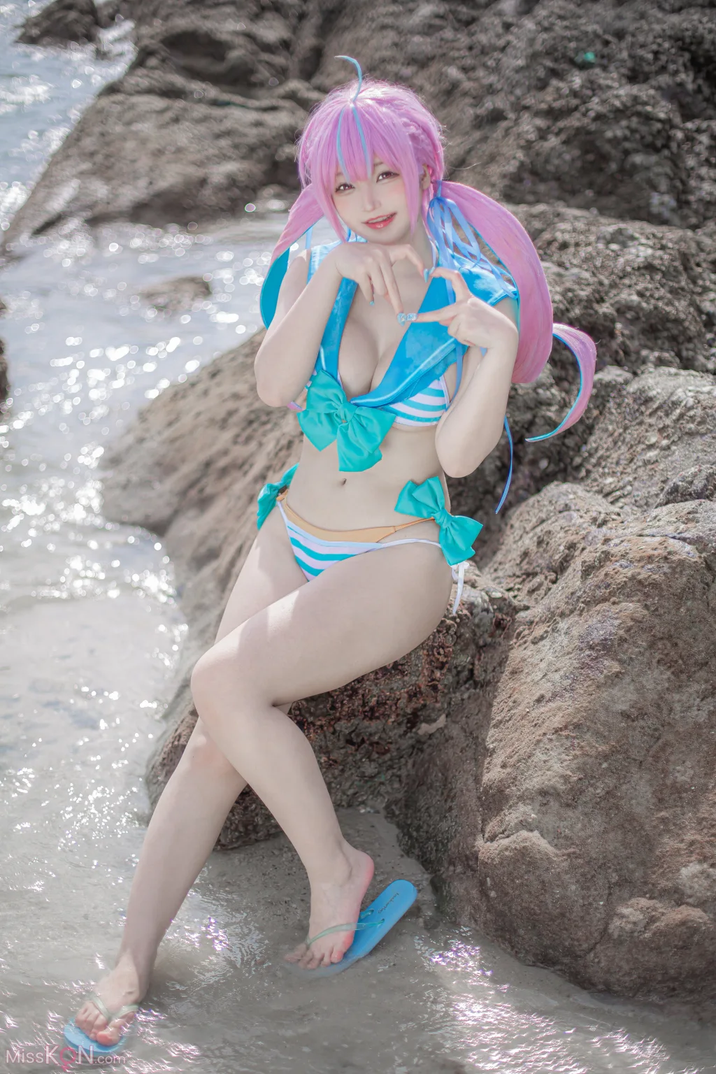 Coser@Takanashi Hanari_ Aqua