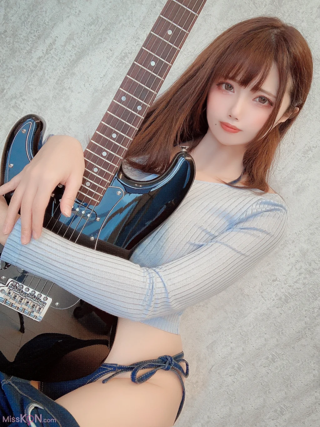 Coser@Uriうり_ Guitar Sister