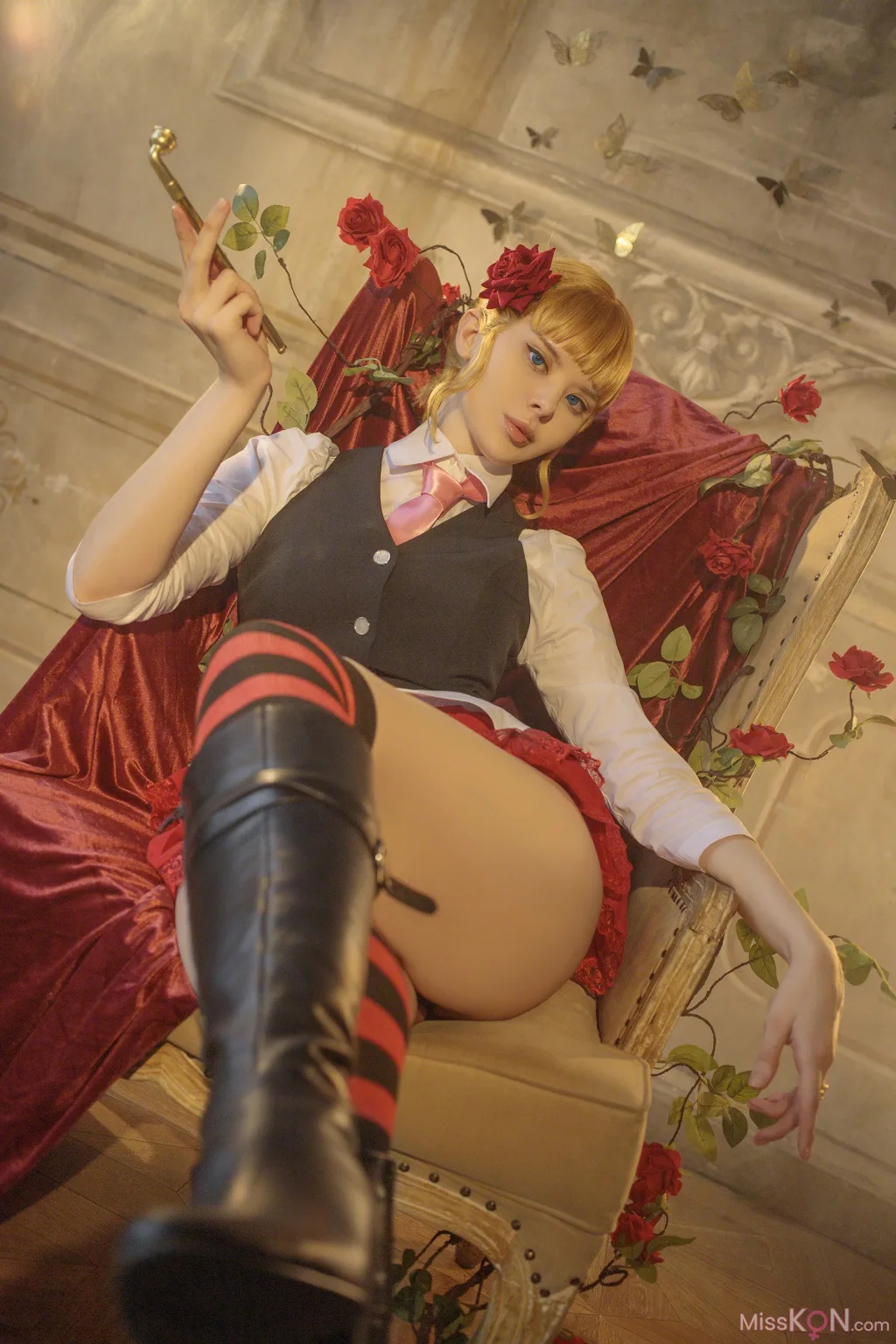 Coser@Vinnegal_ Beatrice Umineko