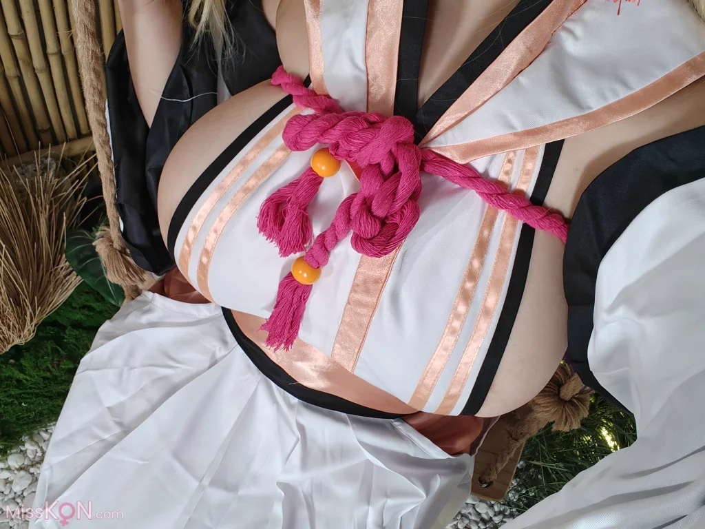 Coser@Yura (yura0v0yura)_ Kaho Kuwakami