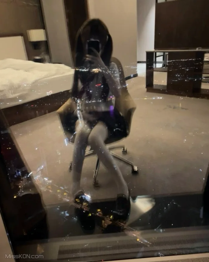 Coser@jasmine甜酱_ 超嫩福利姬少女 爆浆勾人小妖精