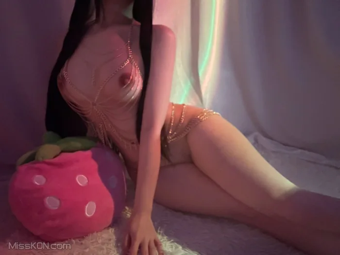 Coser@jasmine甜酱_ 超嫩福利姬少女 爆浆勾人小妖精