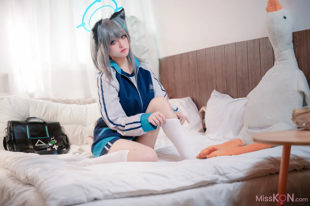 Coser@九柒喵_ 体操服白子