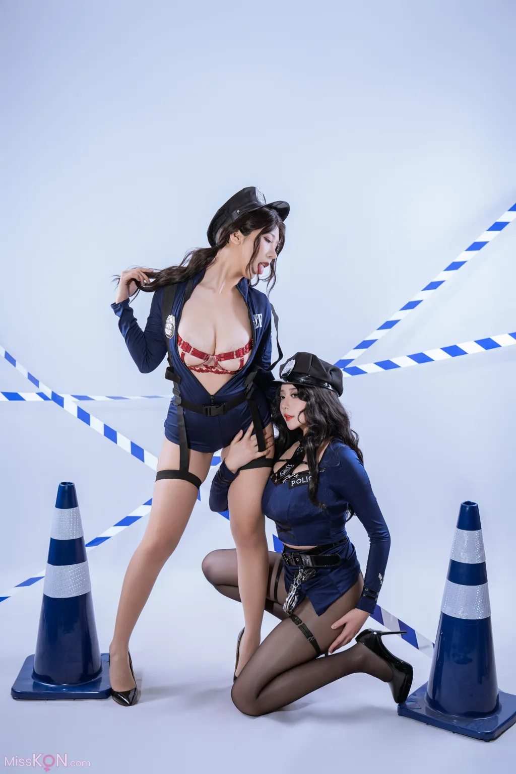 Coser@云溪溪 (Yunx1x1)_ 奶桃桃×奈汐酱nice 限制区