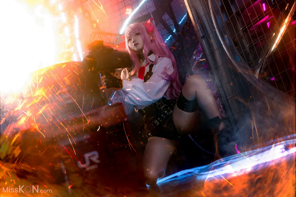 Coser@伊喵君_ Nikke胜利女神 尤妮