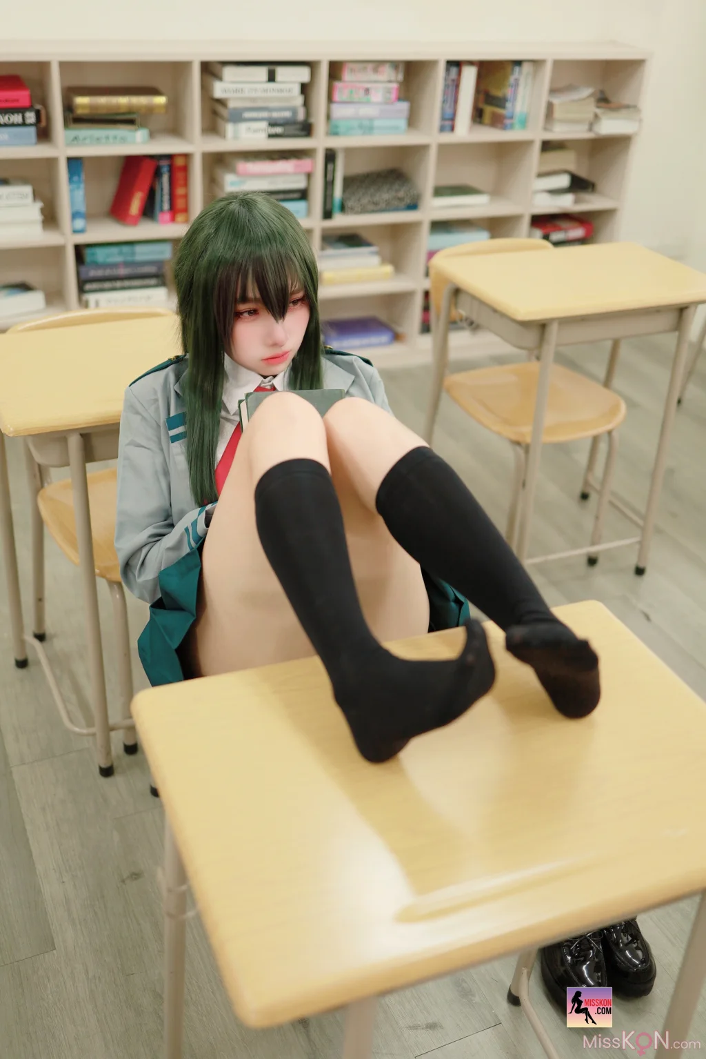 Coser@慕慕Momo_ 學生服 [自慰+啪啪]
