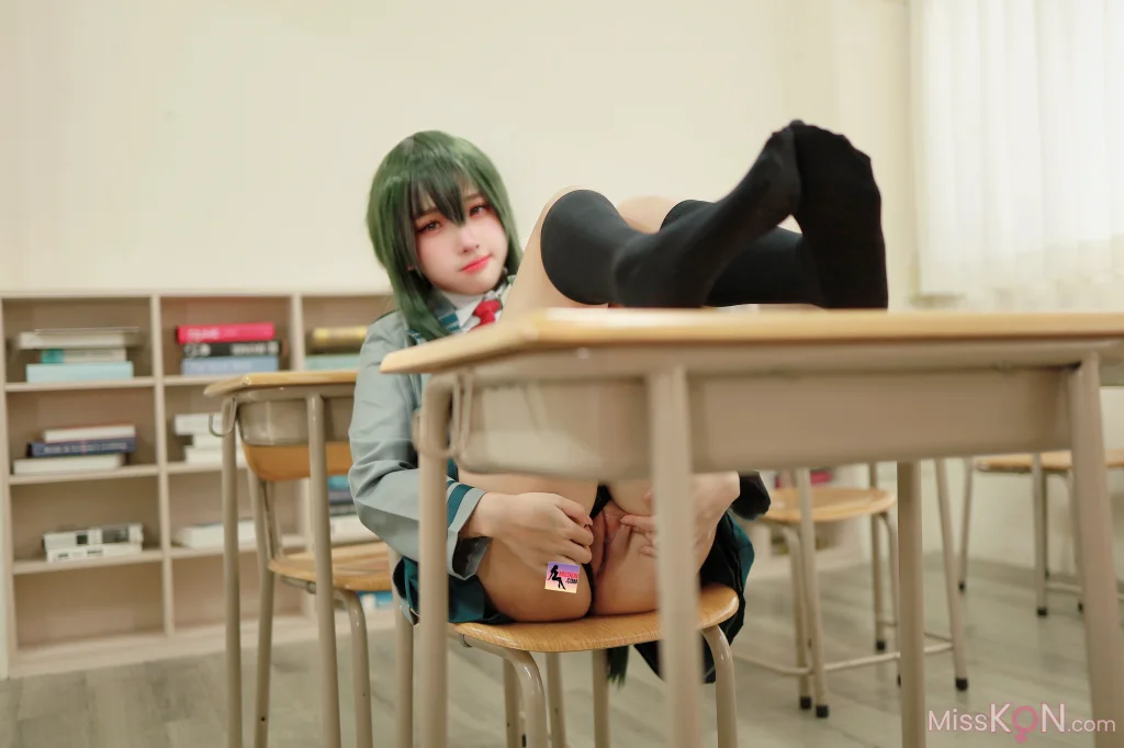 Coser@慕慕Momo_ 學生服 [自慰+啪啪]