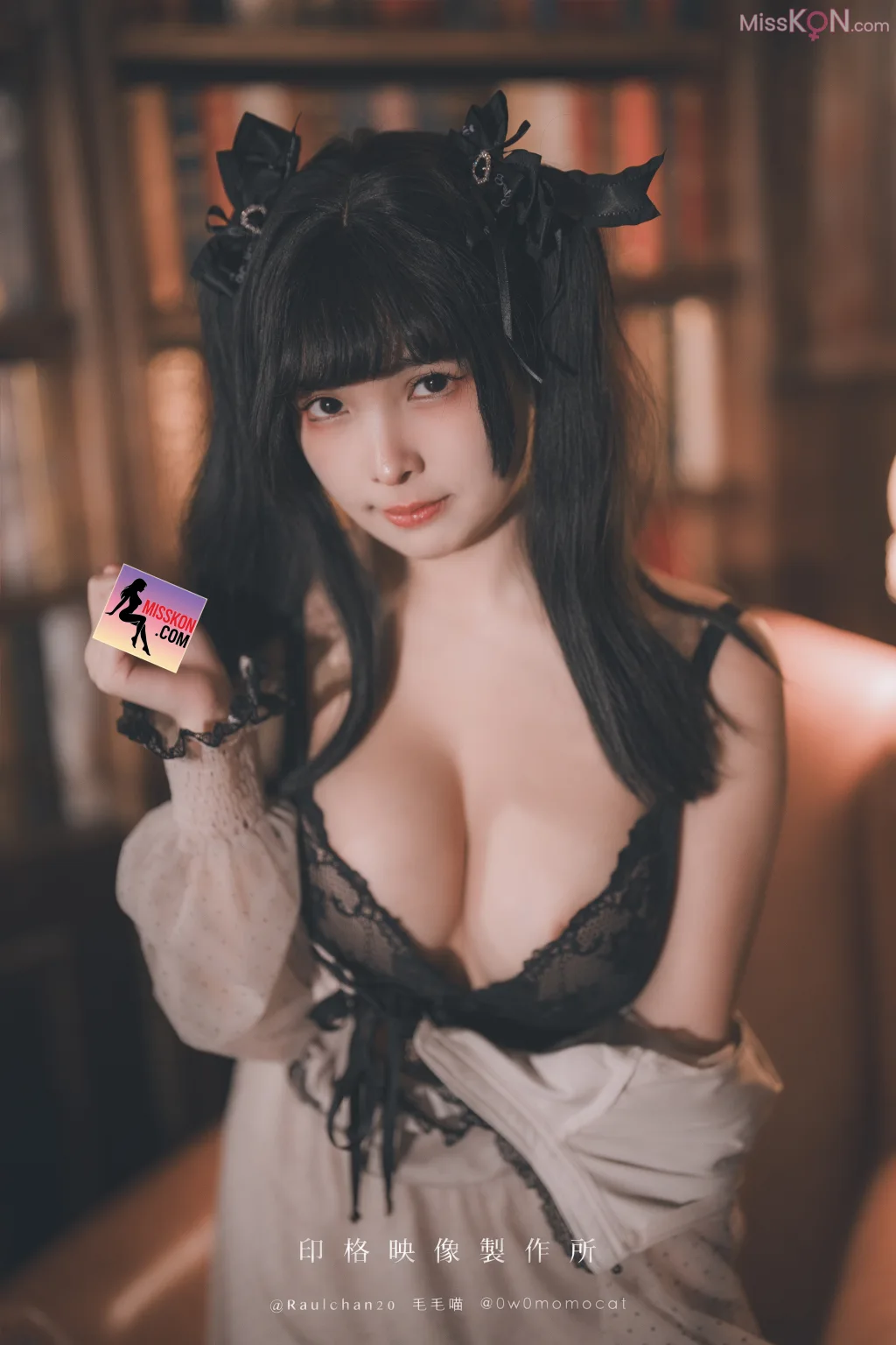 Coser@慕慕Momo_ 玩偶女孩