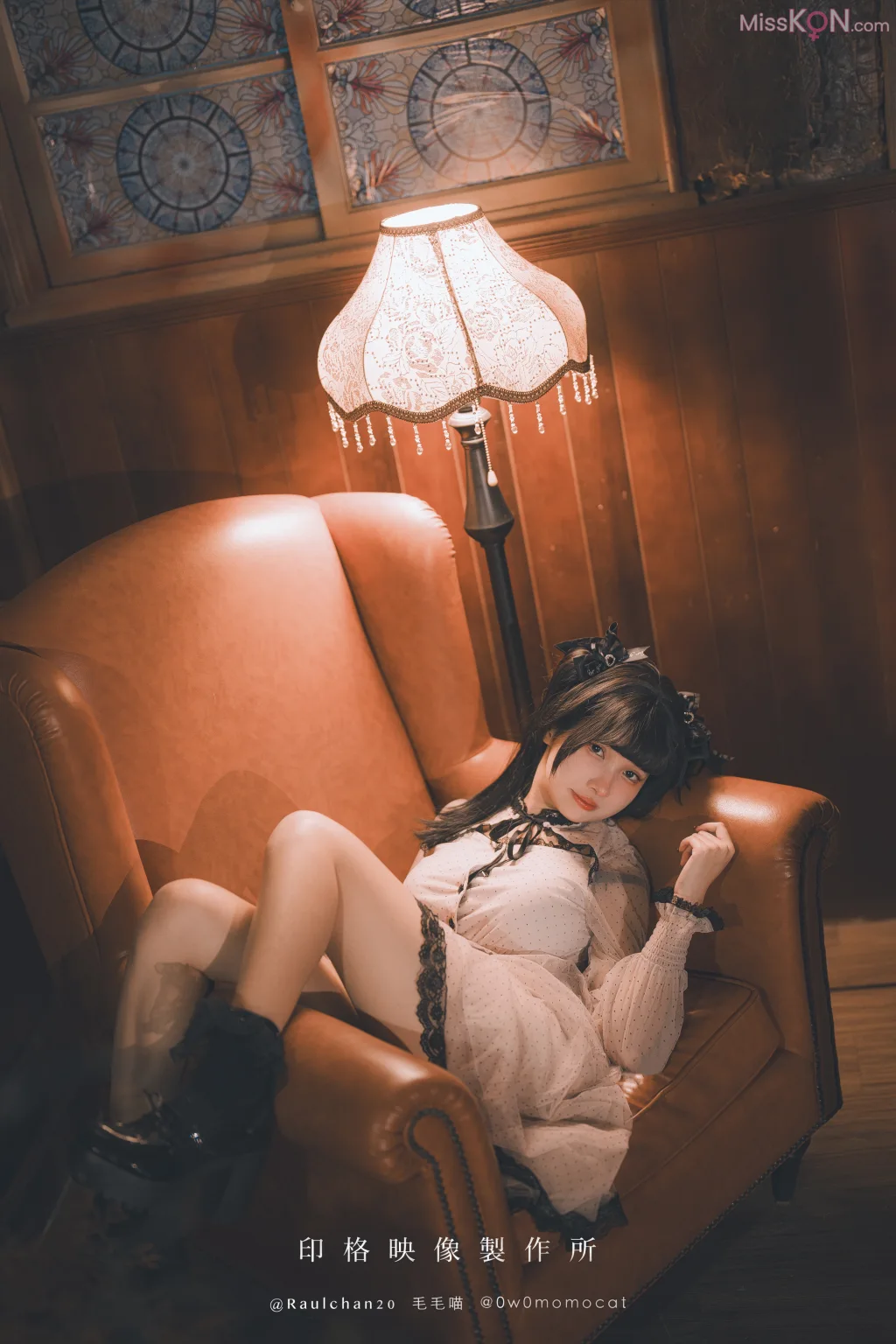 Coser@慕慕Momo_ 玩偶女孩