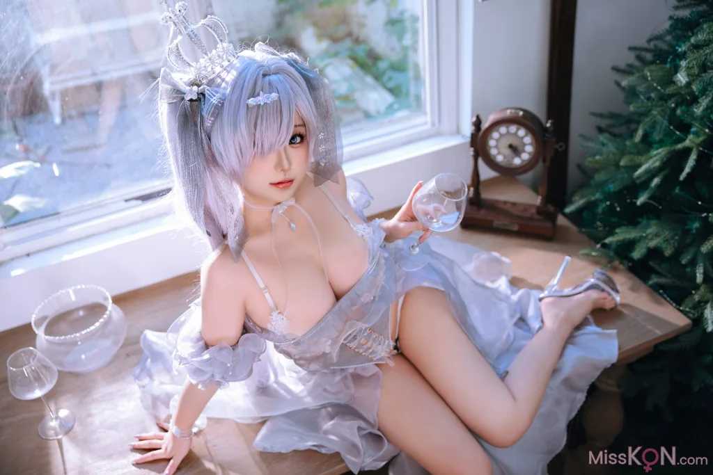 Coser@日奈娇_ 胜利女神 – 妮姬 灰姑娘
