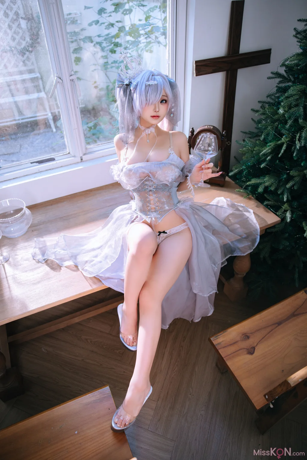Coser@日奈娇_ 胜利女神 – 妮姬 灰姑娘