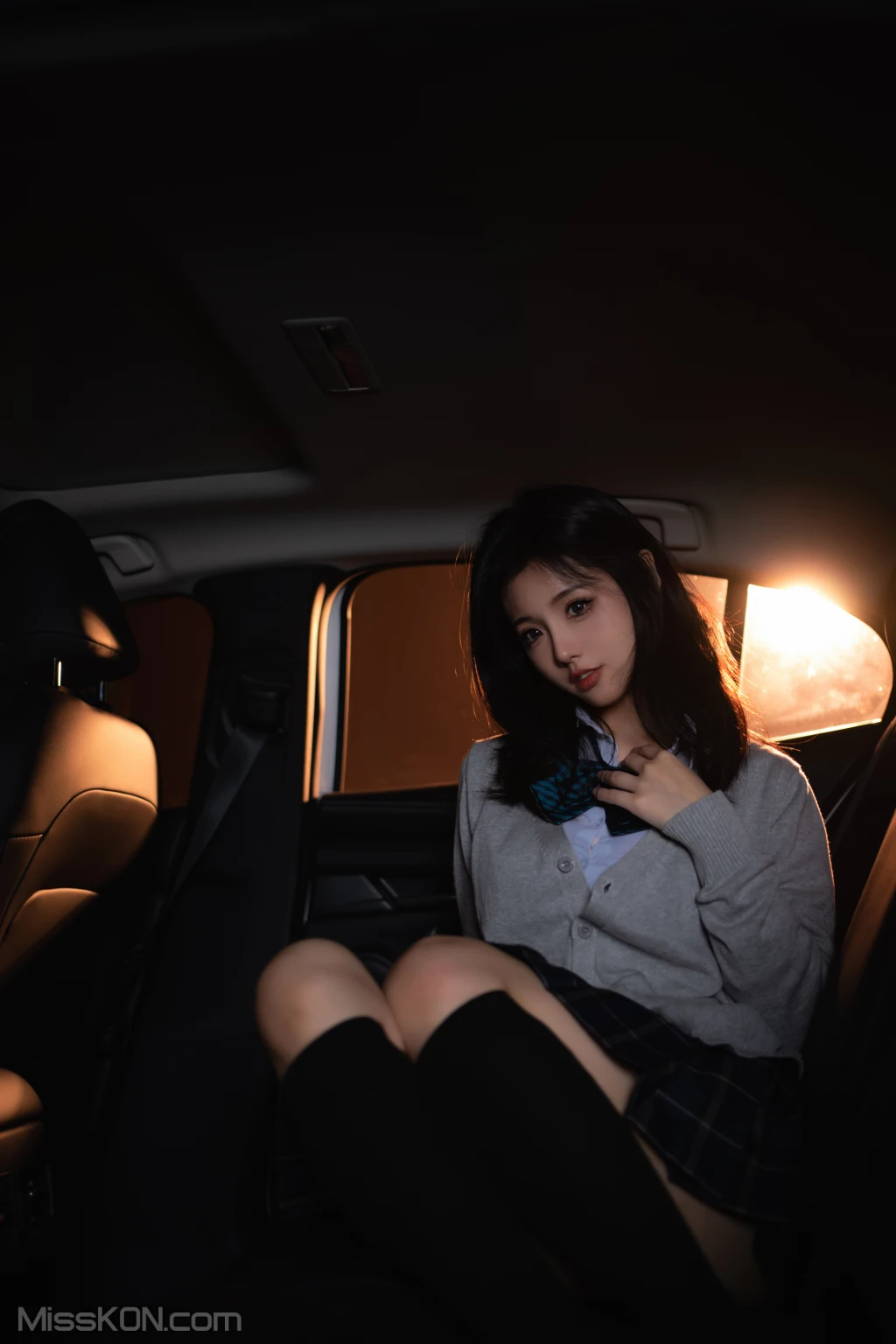 Coser@桃良阿宅_ 外出JK