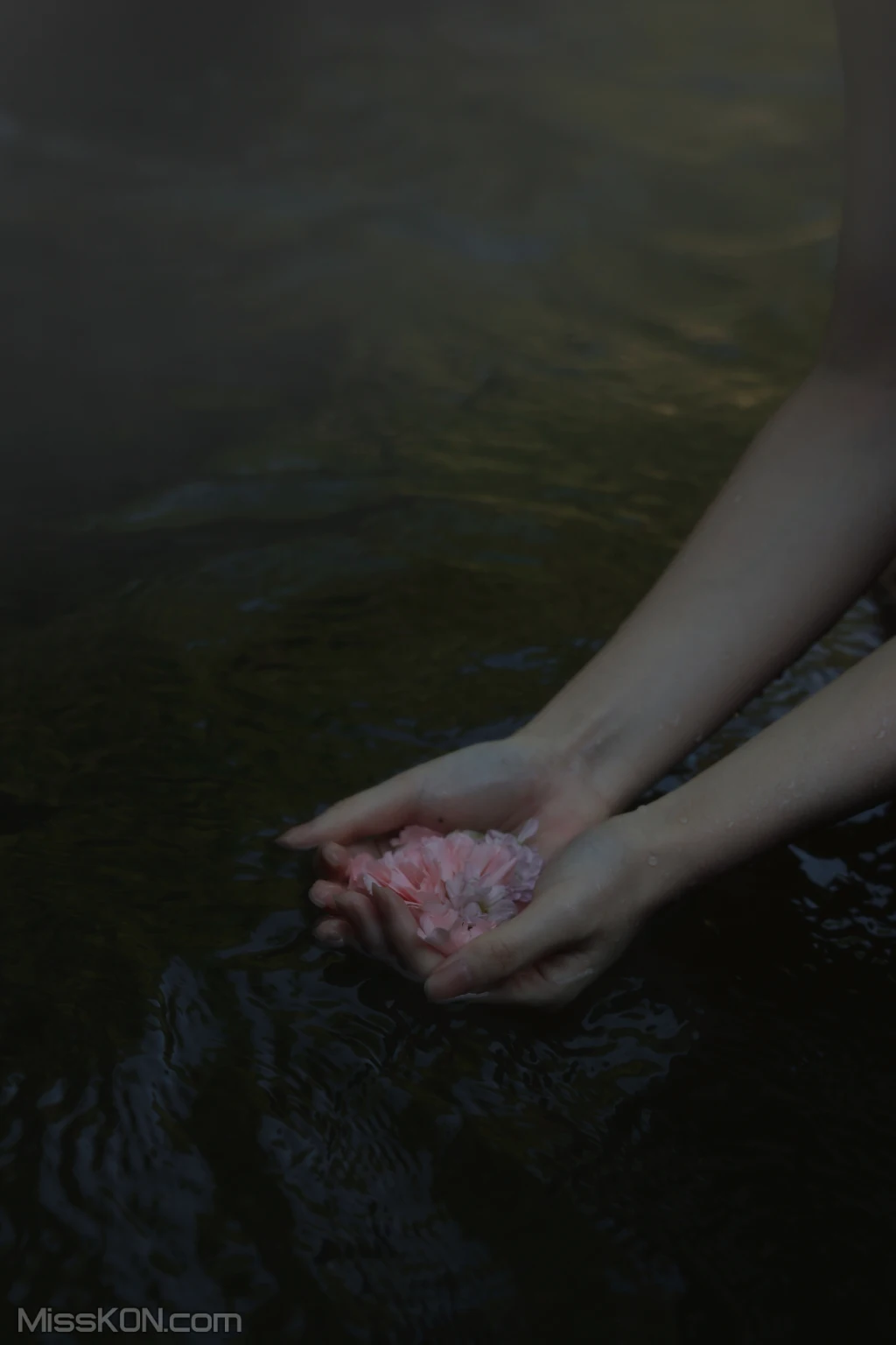 Coser@桃良阿宅_ 屿间